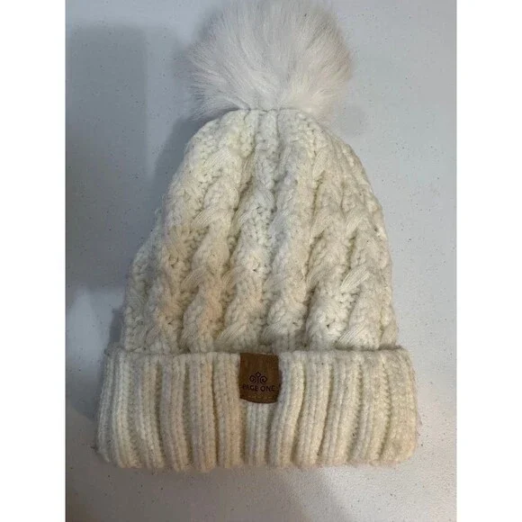 Lot of 4 Women's Winter Beanie Hats One Size - Picture 8 of 16